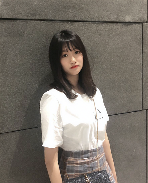 1585212966363479.png 1个人照片.png