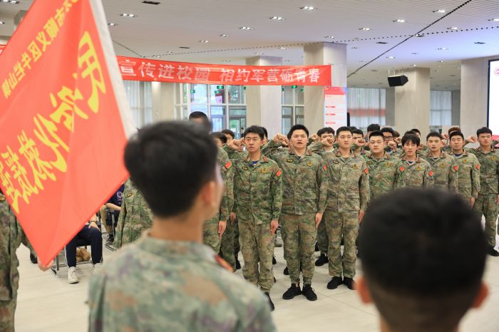 1717741551986069.jpg 宣誓.jpg