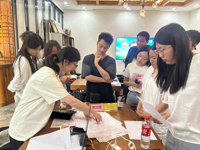 1752044845741915.jpg 图7 企业导师指导草方案3.jpg