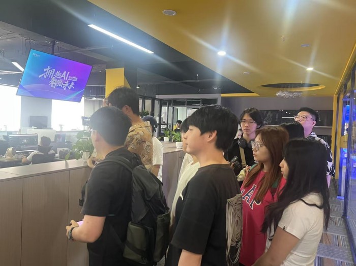 1752477803491965.jpg 2.jpg