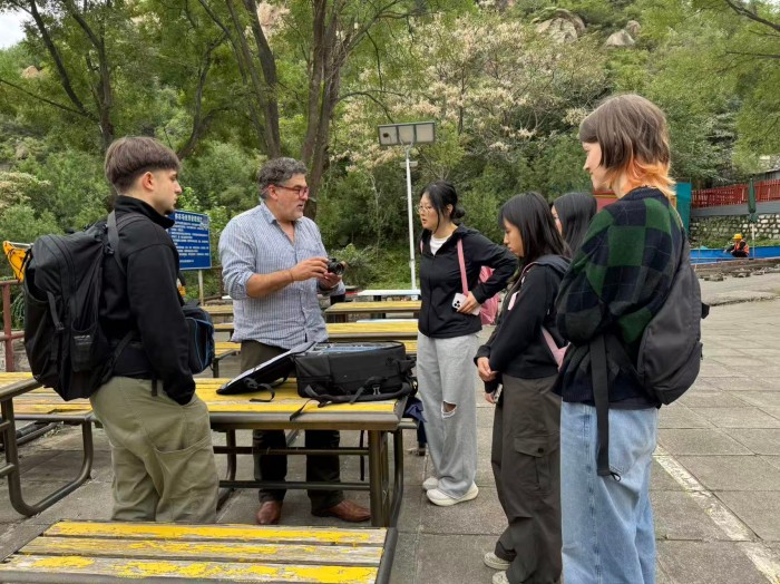 1759125750693911.jpg 3.jpg