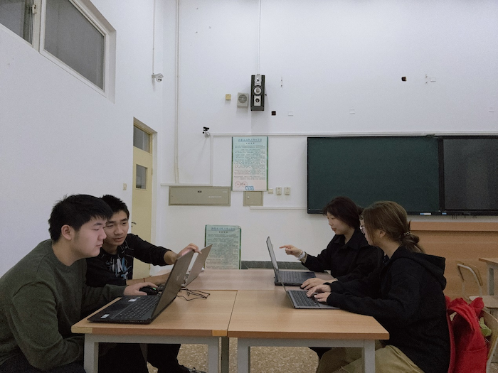 1727685751744722.png 图片3.png