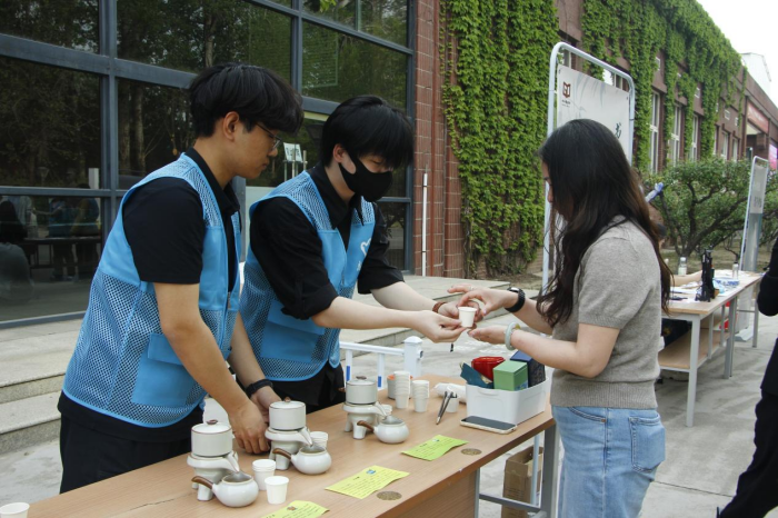 1744961077717698.png 图片4.png